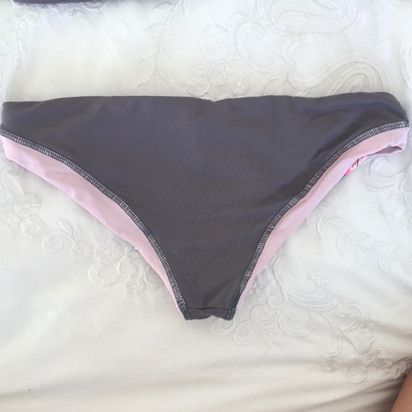 Maaji two piece grey and pink cross cross bikini - Picture 3 of 5